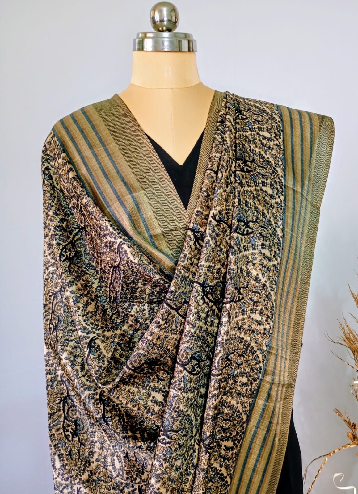 Silk Dupatta with paisley design in Grey & Black