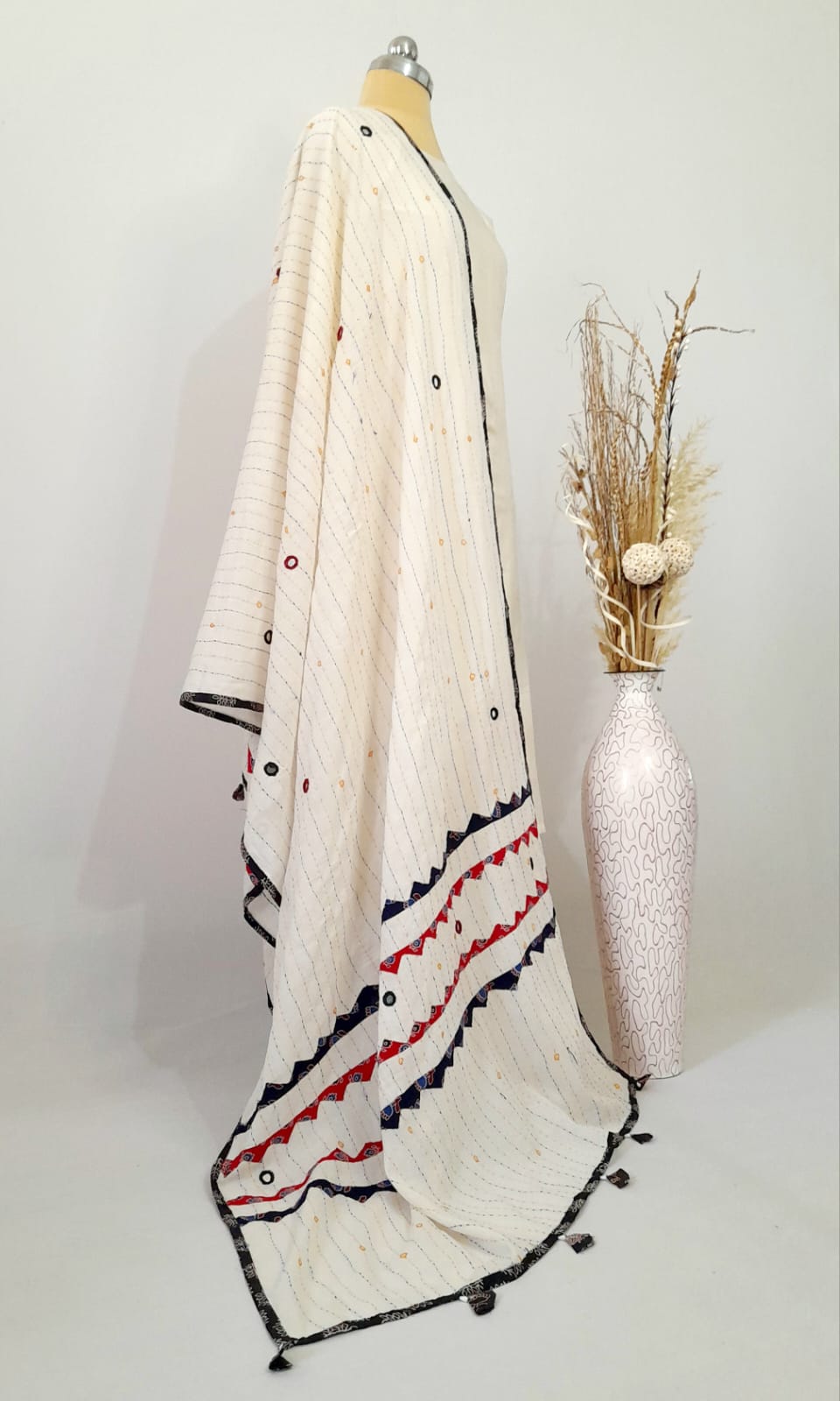 Applique Patch work White Cotton Dupatta
