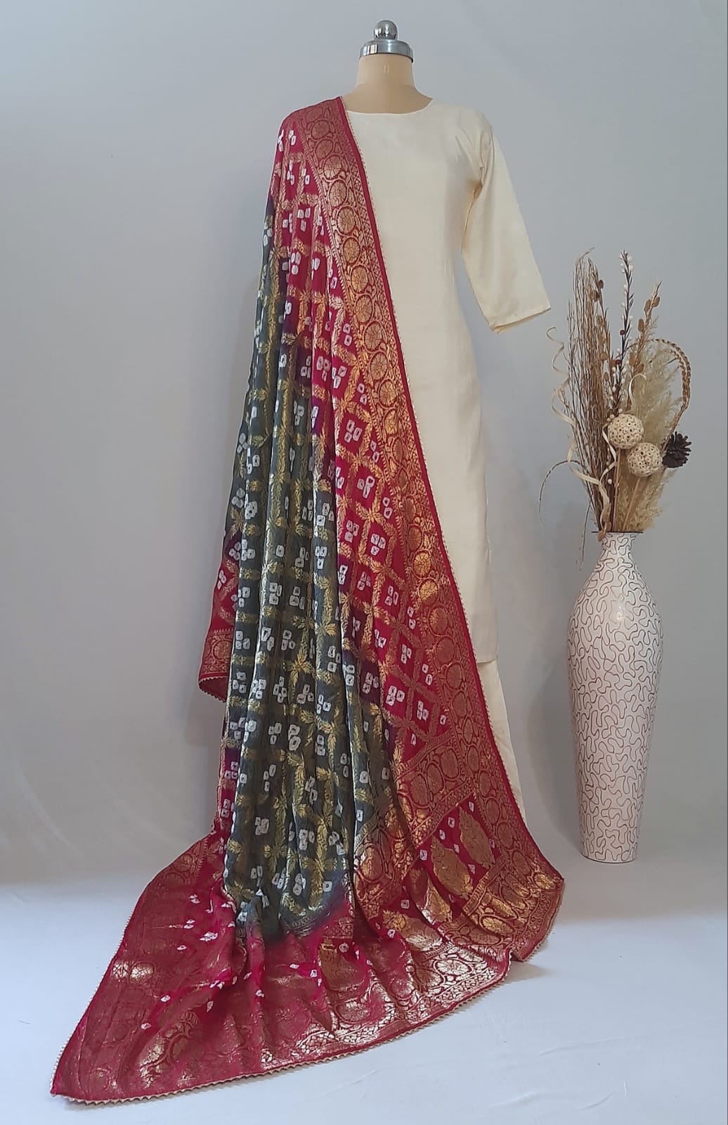 Pure Silk Gharchola Dupatta in Grey and Pink